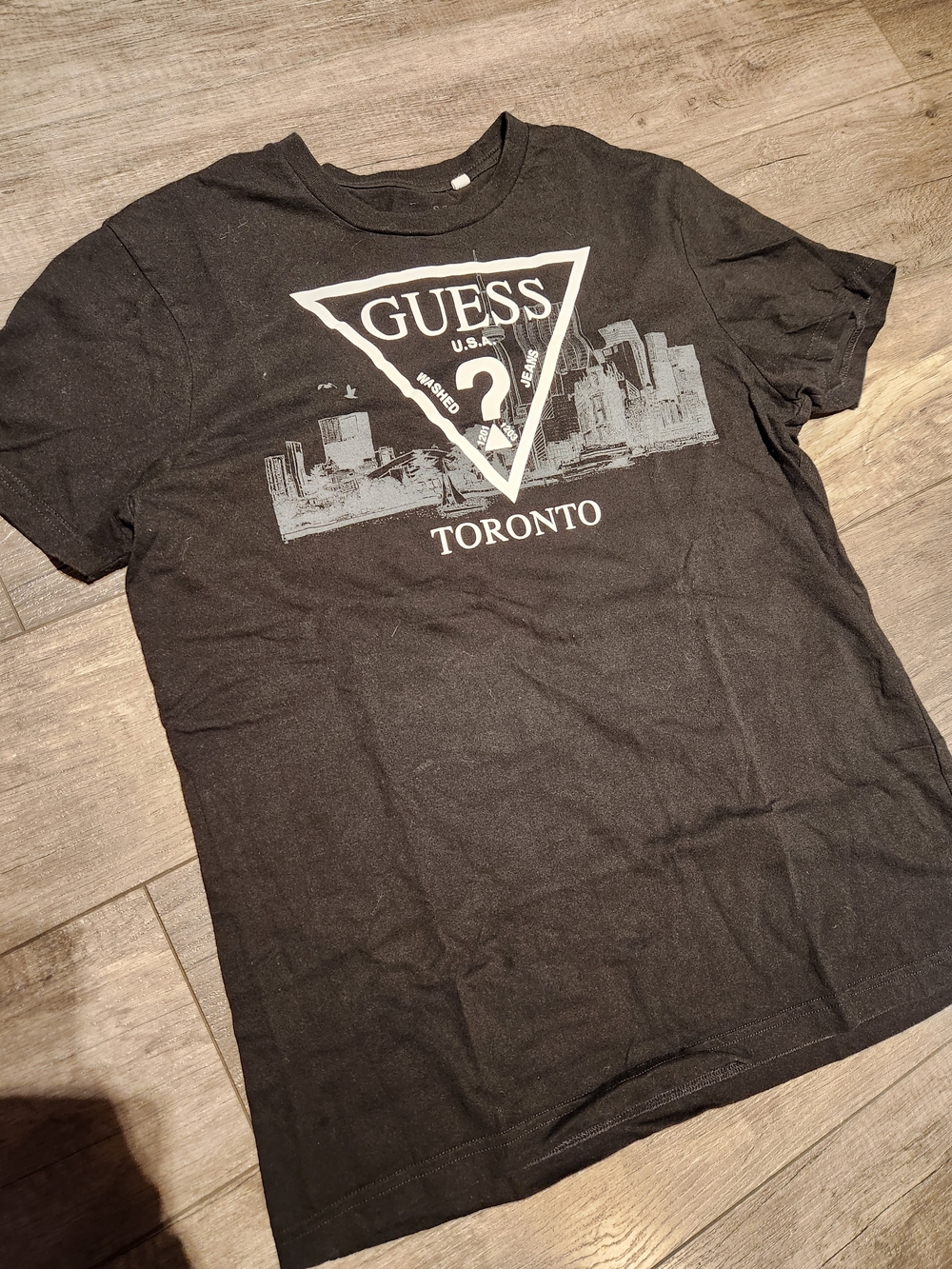 GUESS Black Toronto Skyline Logo Tee